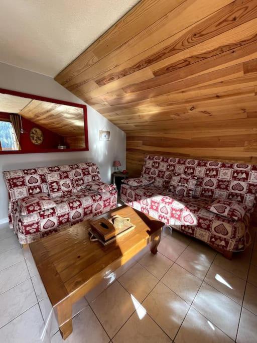 T3 Champagny-en-vanoise Avec Terrasse Plein Sud *