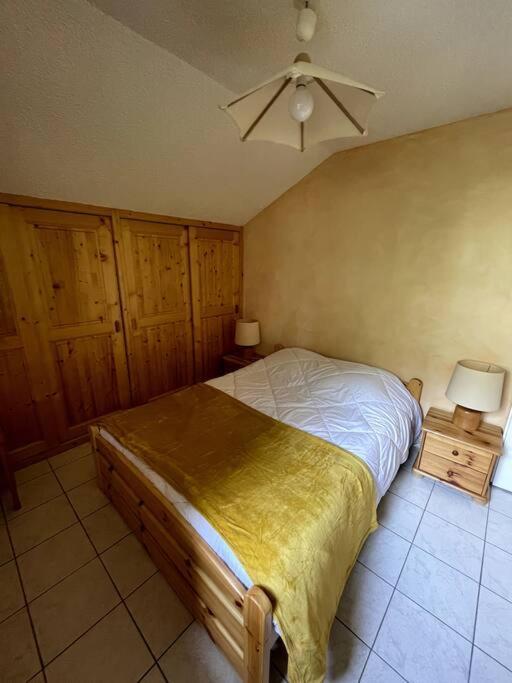 Appartement T3 Champagny-en-vanoise Avec Terrasse Plein Sud *