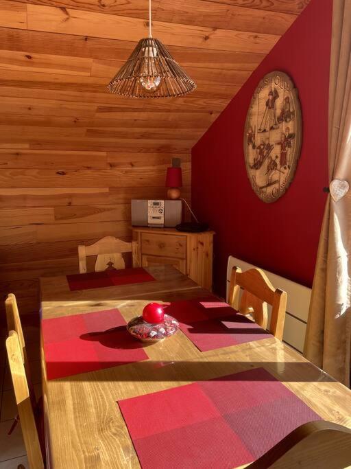 T3 Champagny-en-vanoise Avec Terrasse Plein Sud *